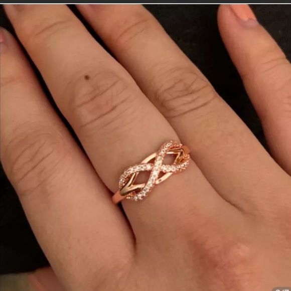 Rose Gold Pandora Infinity Ringsize 
